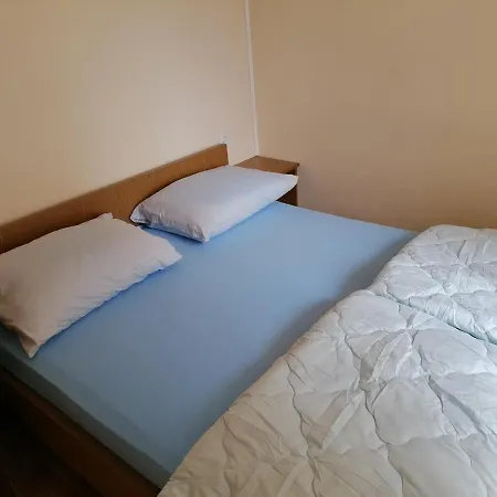 P&f Apartment Primošten